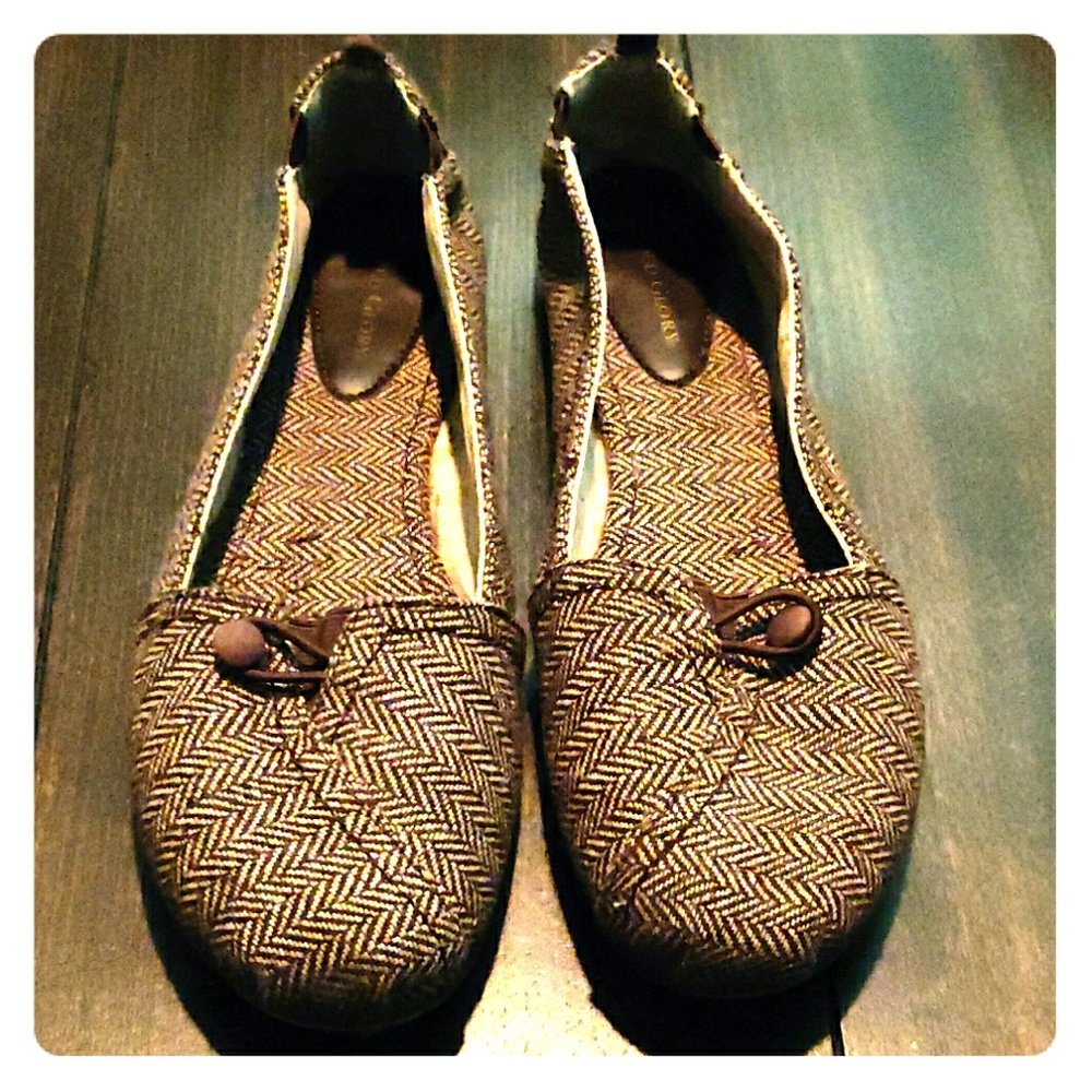 Faded Glory Slip On Flats